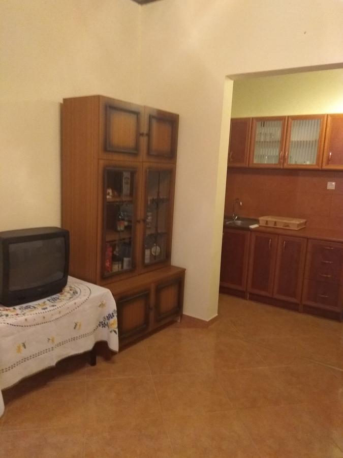 באר Apartman "Marko" מראה חיצוני תמונה