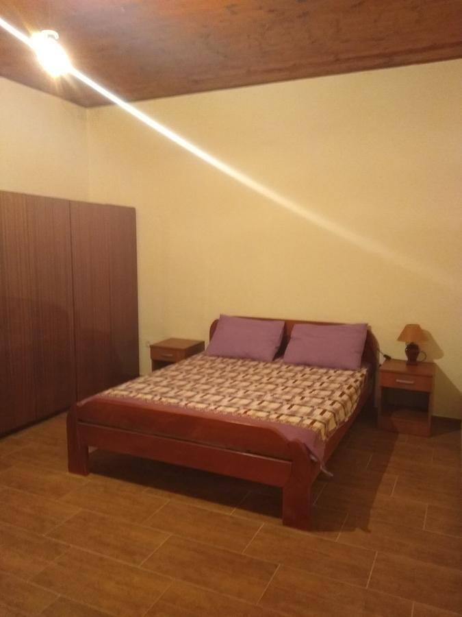 באר Apartman "Marko" מראה חיצוני תמונה
